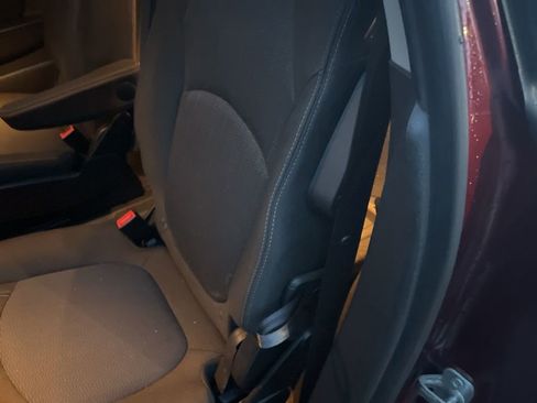 Used 2017 Chevrolet Traverse LT w/ Style and Technology Package image 20