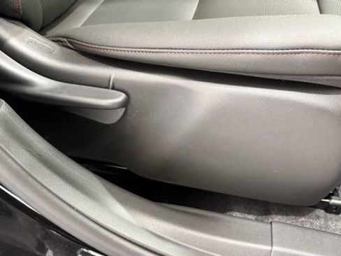 New 2026 Chevrolet Trax RS w/ Driver Confidence Package image 21