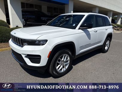 Used 2025 Jeep Grand Cherokee Laredo