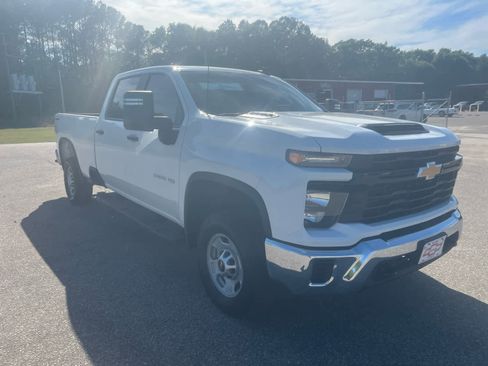 Used 2024 Chevrolet Silverado 2500 W/T w/ WT Convenience Package image 10