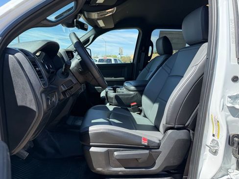 New 2026 RAM 3500 Tradesman AWD/4WD image 10