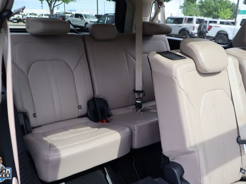 Used 2024 Ford Expedition Max Limited AWD/4WD image 29