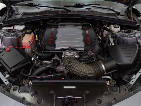 Used 2021 Chevrolet Camaro SS image 28
