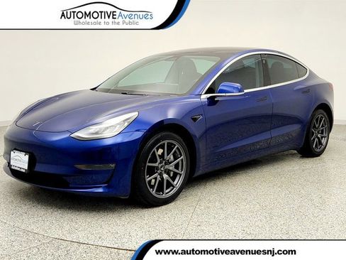 Used 2020 Tesla Model 3 Long Range image 1