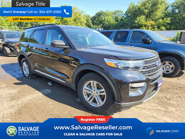 Used 2024 Ford Explorer XLT w/ Equipment Group 202A RWD image 5