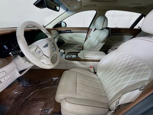 Used 2021 Genesis G90 5.0 Ultimate image 22