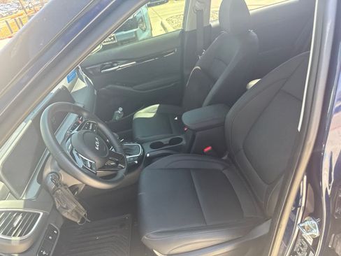 Used 2026 Kia Seltos EX FWD image 9
