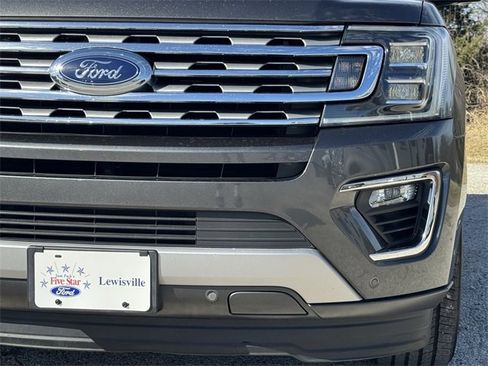 Used 2018 Ford Expedition Limited w/ Equipment Group 301A image 9