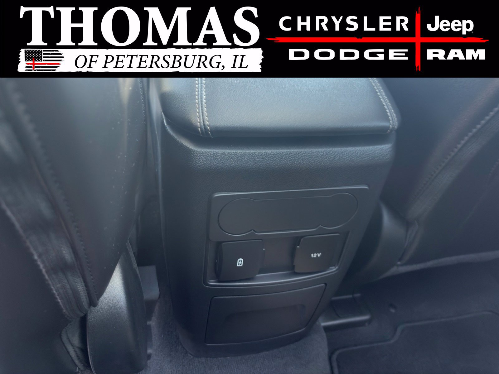Used 2022 Ford Explorer XLT w/ Equipment Group 202A AWD/4WD image 15