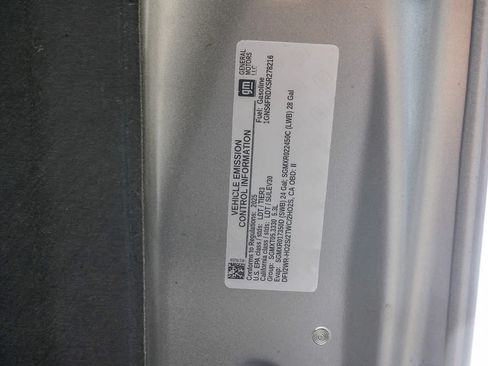 Used 2025 Chevrolet Suburban Premier AWD/4WD image 24