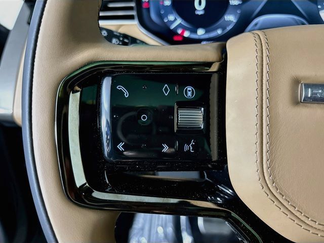 New 2026 Land Rover Range Rover Sport Dynamic SE AWD/4WD image 10