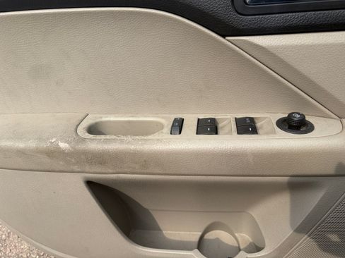 Used 2009 Ford Fusion SE FWD image 13