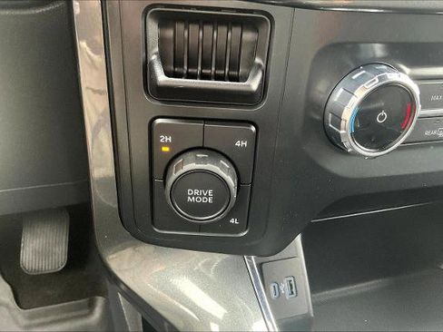 Certified 2022 Ford F150 XLT w/ Equipment Group 301A Mid image 32