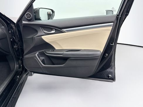 Used 2016 Honda Civic EX-L image 32