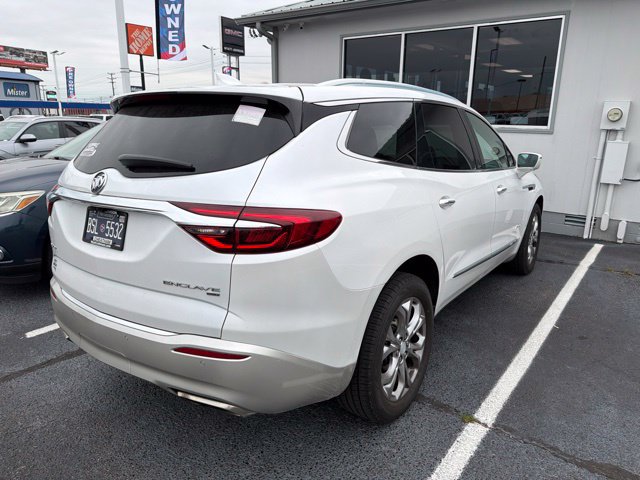 Used 2018 Buick Enclave Avenir w/ Avenir Technology Package AWD/4WD image 5