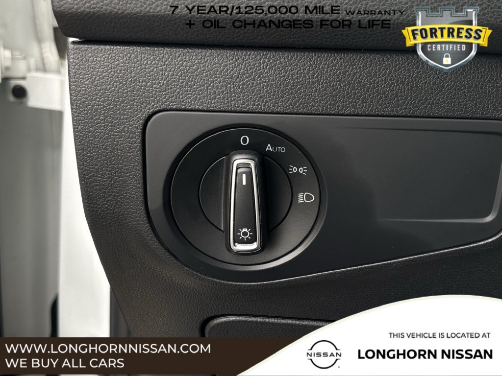 Used 2019 Volkswagen Tiguan SE w/ Panoramic Sunroof Package AWD/4WD image 19