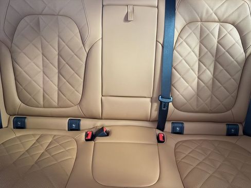 New 2026 BMW X5 xDrive50e AWD/4WD image 17