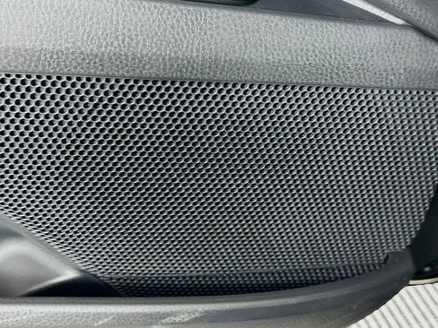 Used 2025 Toyota Camry SE image 18