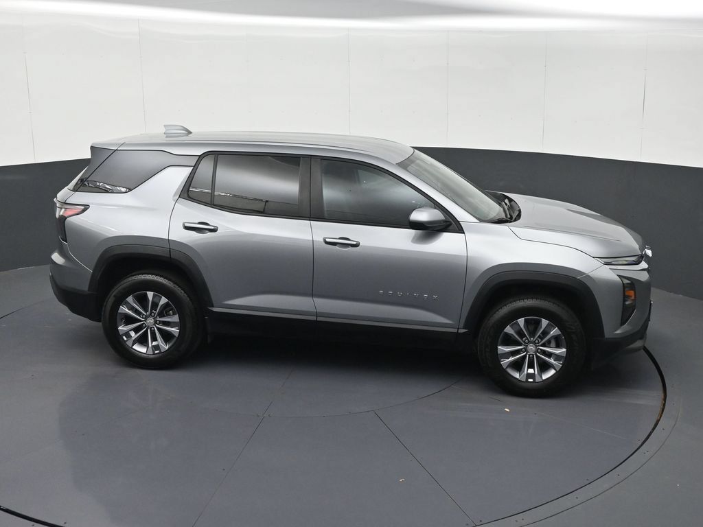 Certified 2026 Chevrolet Equinox LT AWD/4WD image 27