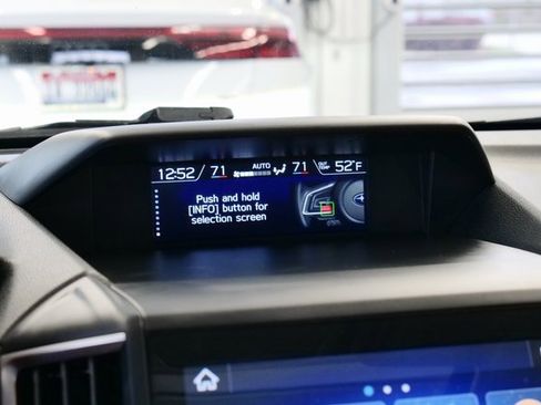 Used 2024 Subaru Forester Limited image 19