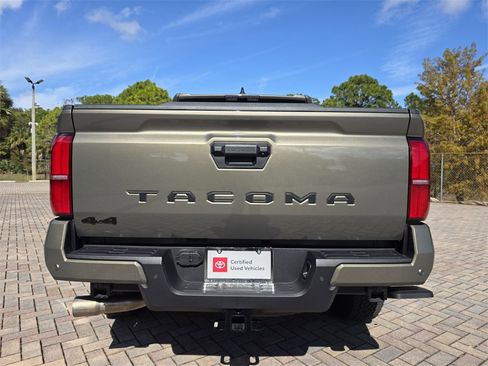 Certified 2025 Toyota Tacoma TRD Off-Road image 10