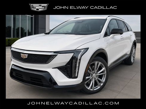 Used 2025 Cadillac Optiq Luxury 2 AWD/4WD image 1
