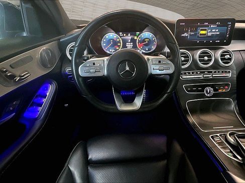 Used 2021 Mercedes-Benz C 300 Sedan image 4