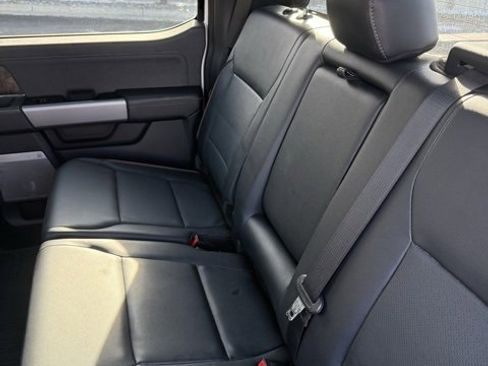 Used 2023 Ford F350 Lariat w/ Tow Technology Package image 29