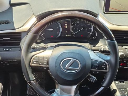 Used 2018 Lexus RX 350L Luxury w/ Cold Area Package (CT) FWD image 17