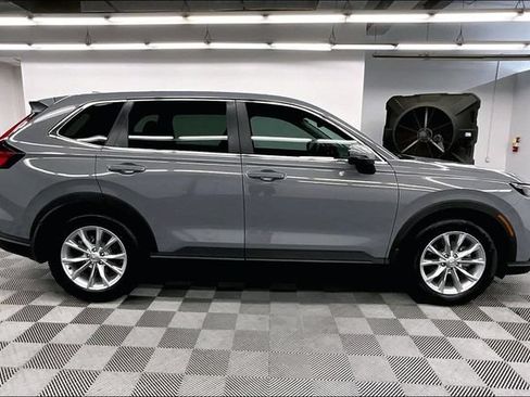 Used 2025 Honda CR-V EX-L image 15