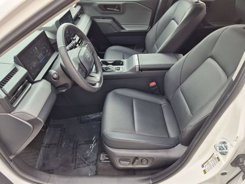 Used 2026 Toyota RAV4 XLE Premium AWD/4WD image 15