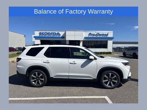 Used 2023 Honda Pilot Elite image 1