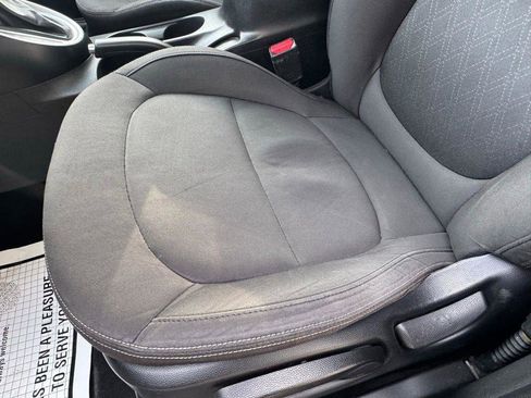 Used 2016 Kia Soul Base w/ Convenience Package image 35