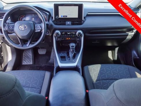 Certified 2024 Toyota RAV4 XLE FWD image 4