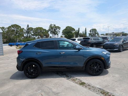 Used 2025 Buick Encore GX Sport Touring w/ Experience Buick Package FWD image 9