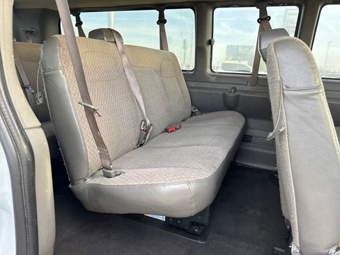 Used 2024 Chevrolet Express 3500 LT w/ LT Preferred Equipment Group RWD image 14
