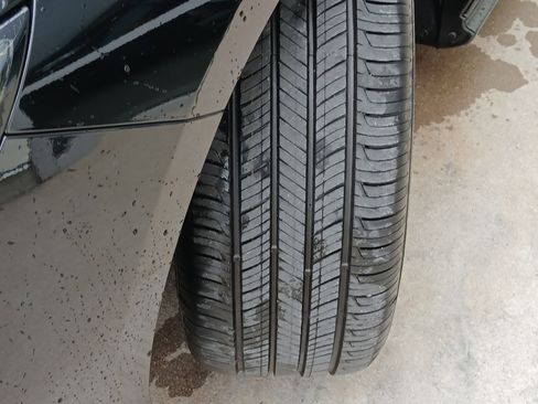 Used 2025 Honda Accord SE image 18