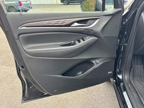Used 2023 Buick Enclave Avenir w/ Avenir Technology Package image 24
