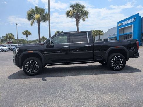 New 2026 GMC Sierra 2500 Denali w/ Denali Reserve Package AWD/4WD image 6