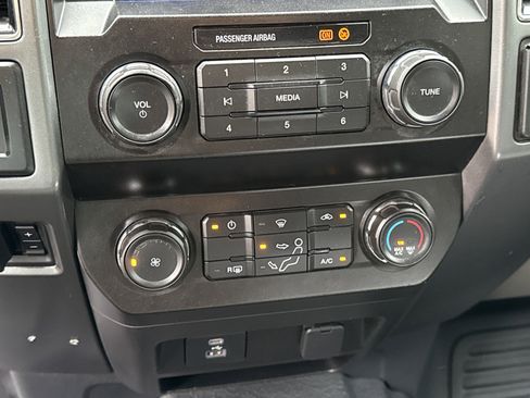 Used 2022 Ford F350 XLT w/ XLT Value Package image 20