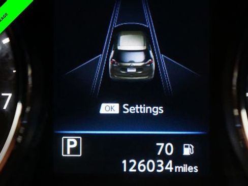 Used 2019 Nissan Rogue SV w/ Sun & Sound Touring Package image 14