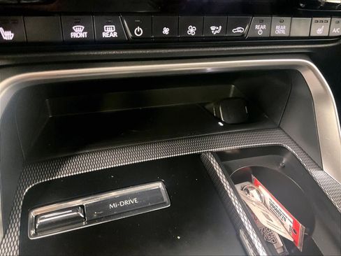 Used 2025 MAZDA CX-90 3.3 Turbo w/ Preferred Package image 27