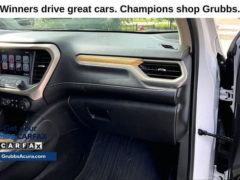 Used 2017 GMC Acadia Denali w/ Technology Package AWD/4WD image 20