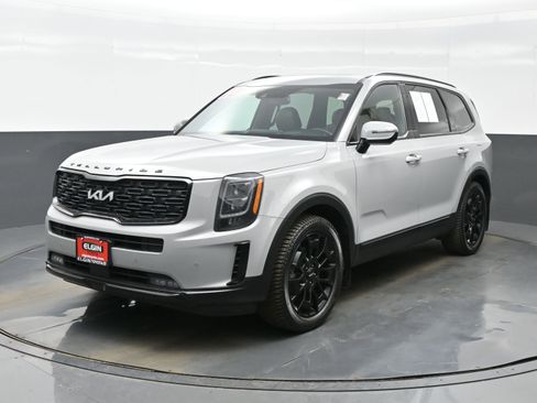 Used 2022 Kia Telluride SX w/ SX Prestige Package image 2