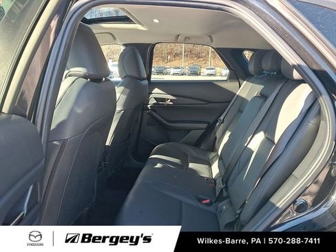 Certified 2025 MAZDA CX-30 AWD 2.5 S w/ Preferred Package image 12