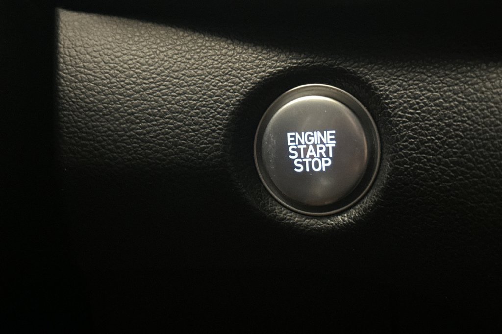 Used 2022 Hyundai Santa Fe SEL Convenience AWD/4WD image 23
