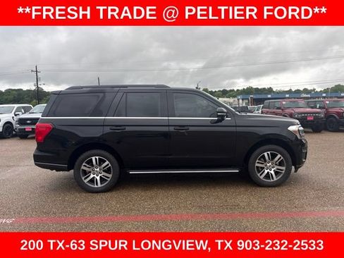 Used 2022 Ford Expedition XLT AWD/4WD image 6