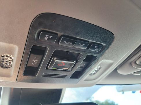 Used 2023 Toyota Camry XSE FWD image 27