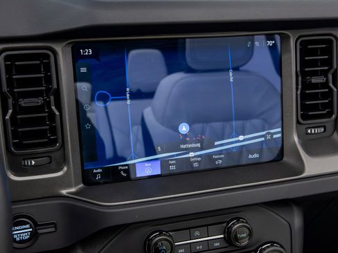 Used 2025 Ford Bronco Big Bend image 48