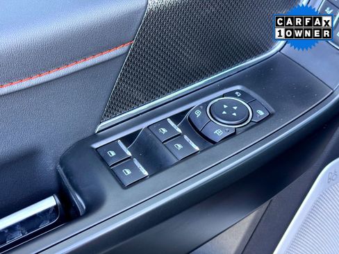 Used 2025 Ford F150 Raptor image 18